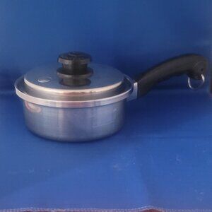 Vintage SALADMASTER 7" Pan & Lid w/Steam Vent T304S Stainless Steel 28 ounces